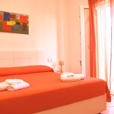 Bed & Breakfast Domus Pepe Scalea Extérieur photo