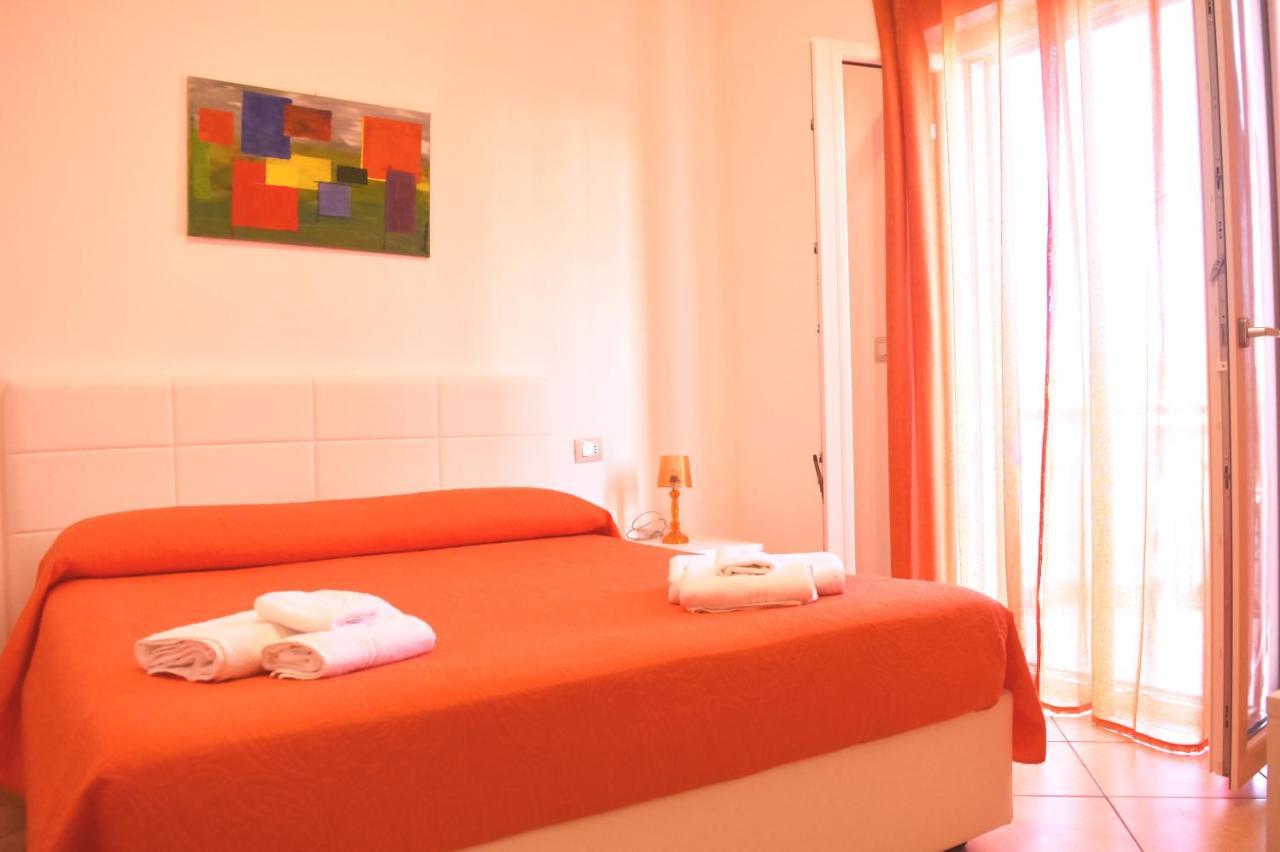 Bed & Breakfast Domus Pepe Scalea Extérieur photo
