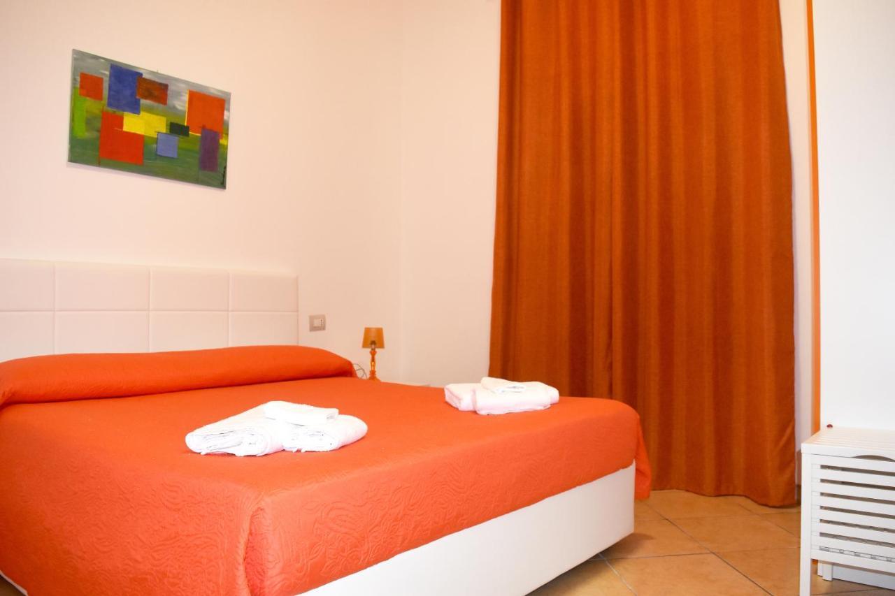 Bed & Breakfast Domus Pepe Scalea Extérieur photo