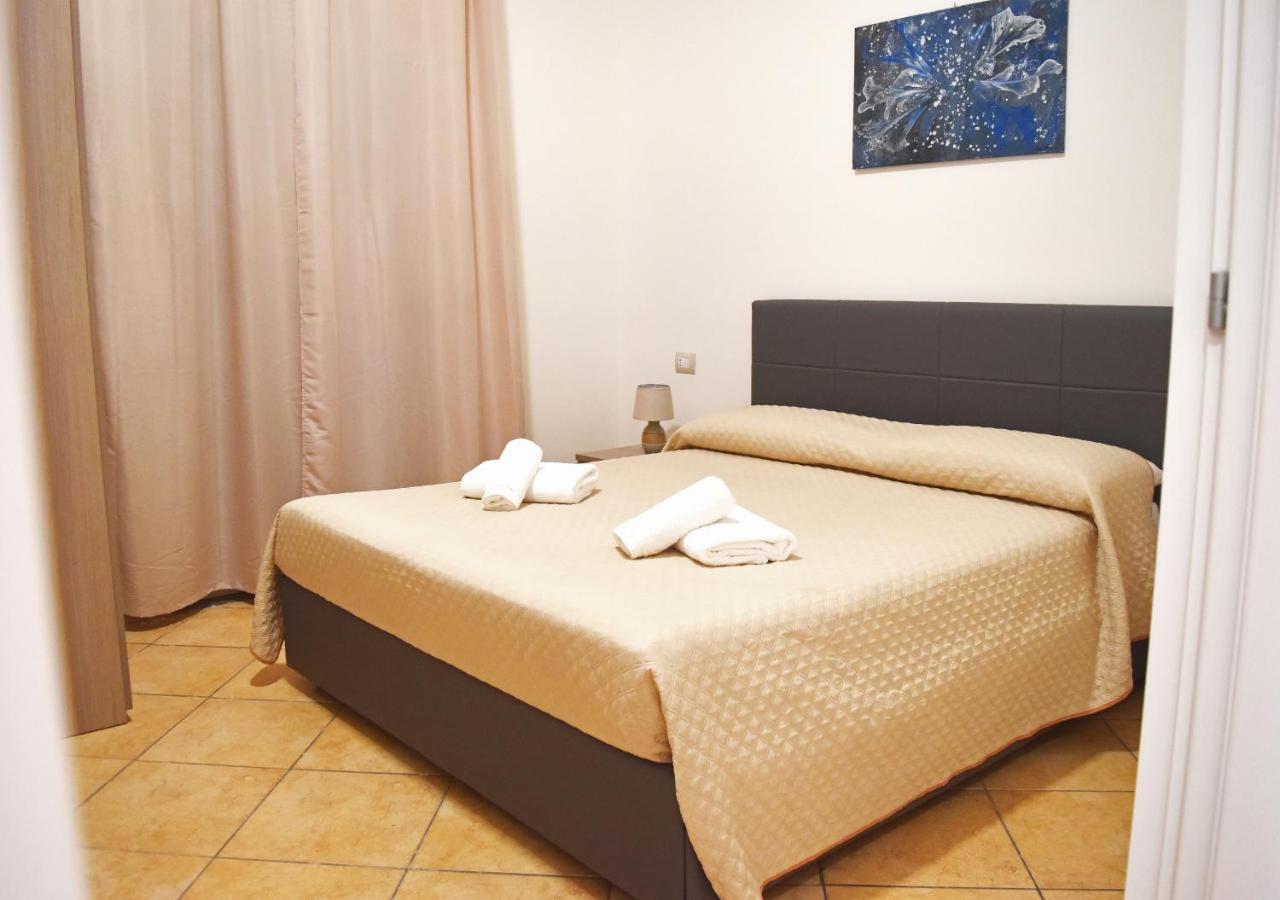 Bed & Breakfast Domus Pepe Scalea Extérieur photo