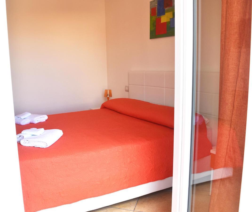 Bed & Breakfast Domus Pepe Scalea Extérieur photo